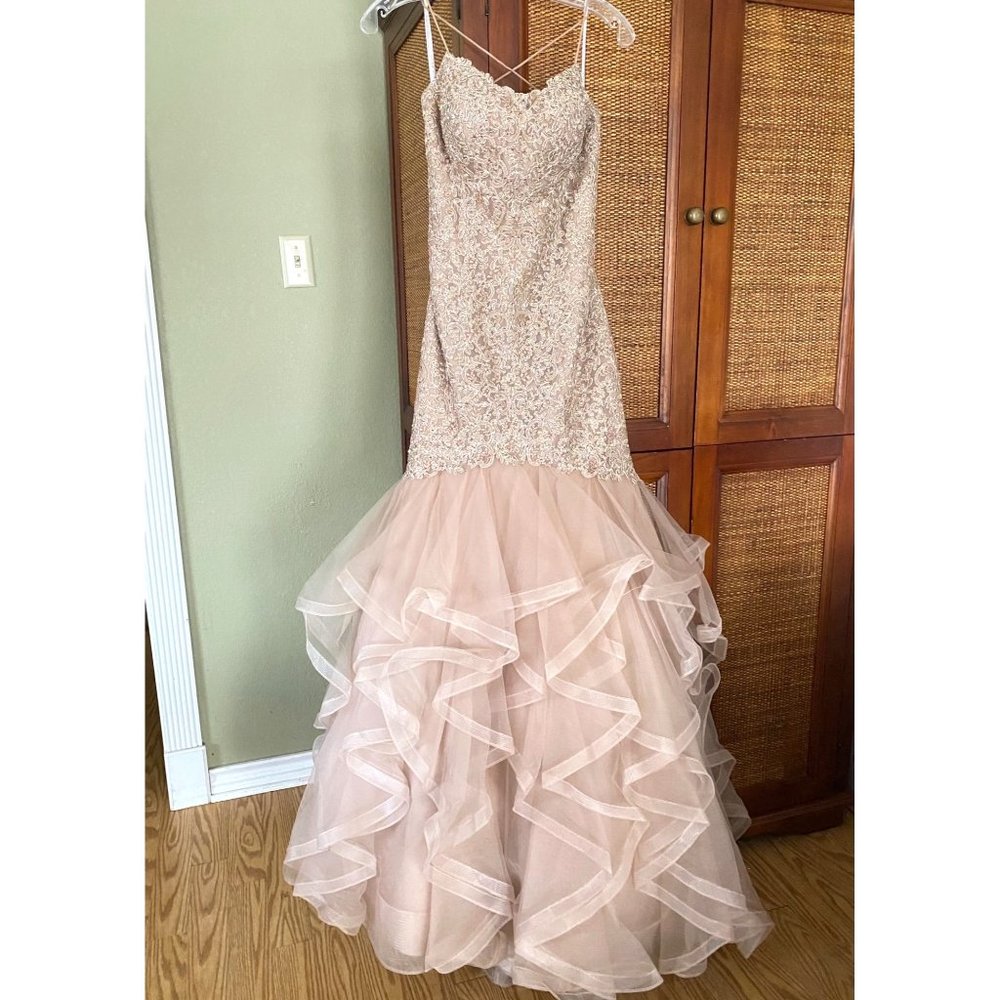 Sherri Hill 52560 rose gold mermaid waterfall tiered ruffle formal prom dress sz